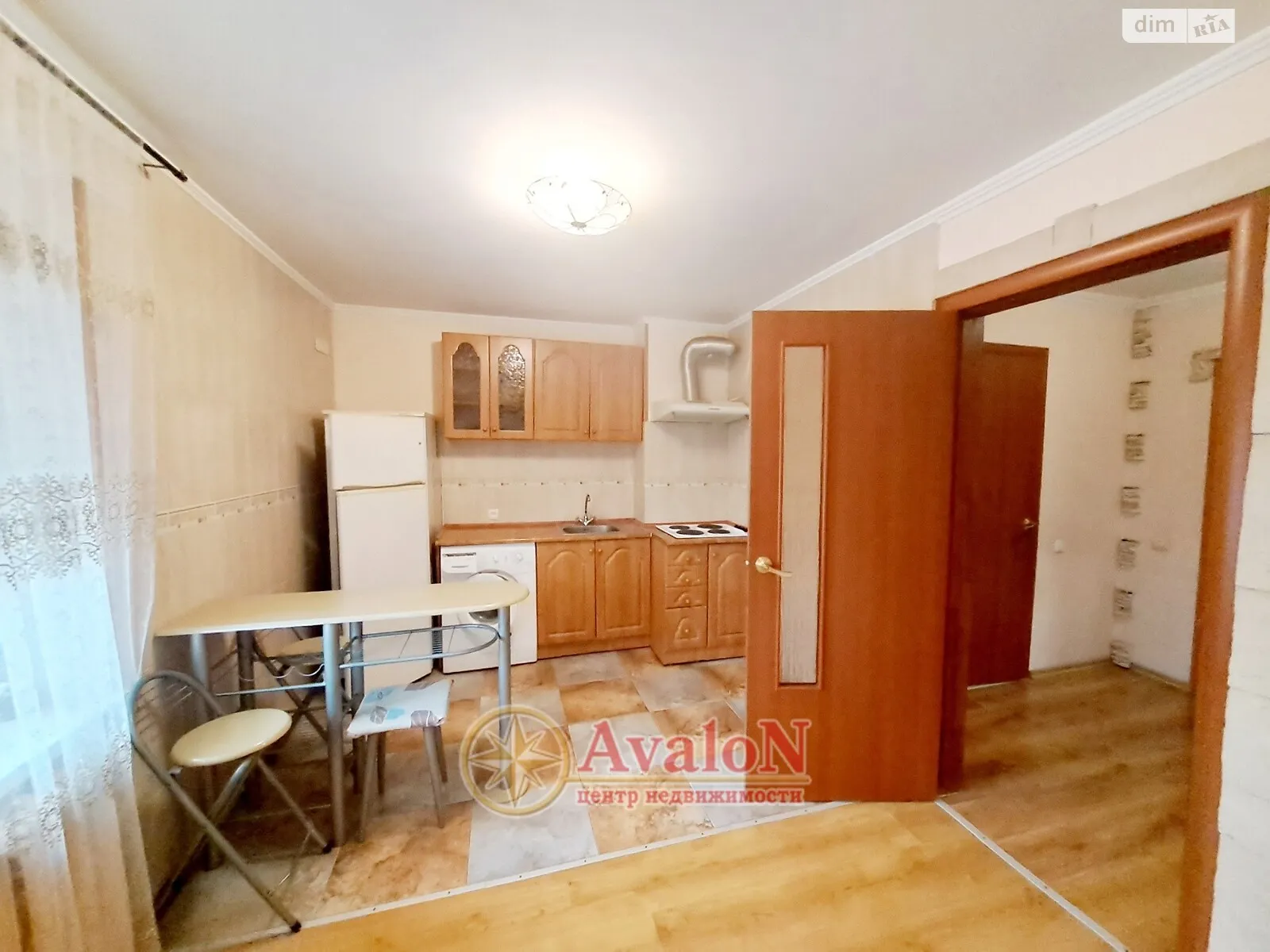 Продається 1-кімнатна квартира 40 кв. м у Одесі, вул. Палія Семена, 107 - фото 1