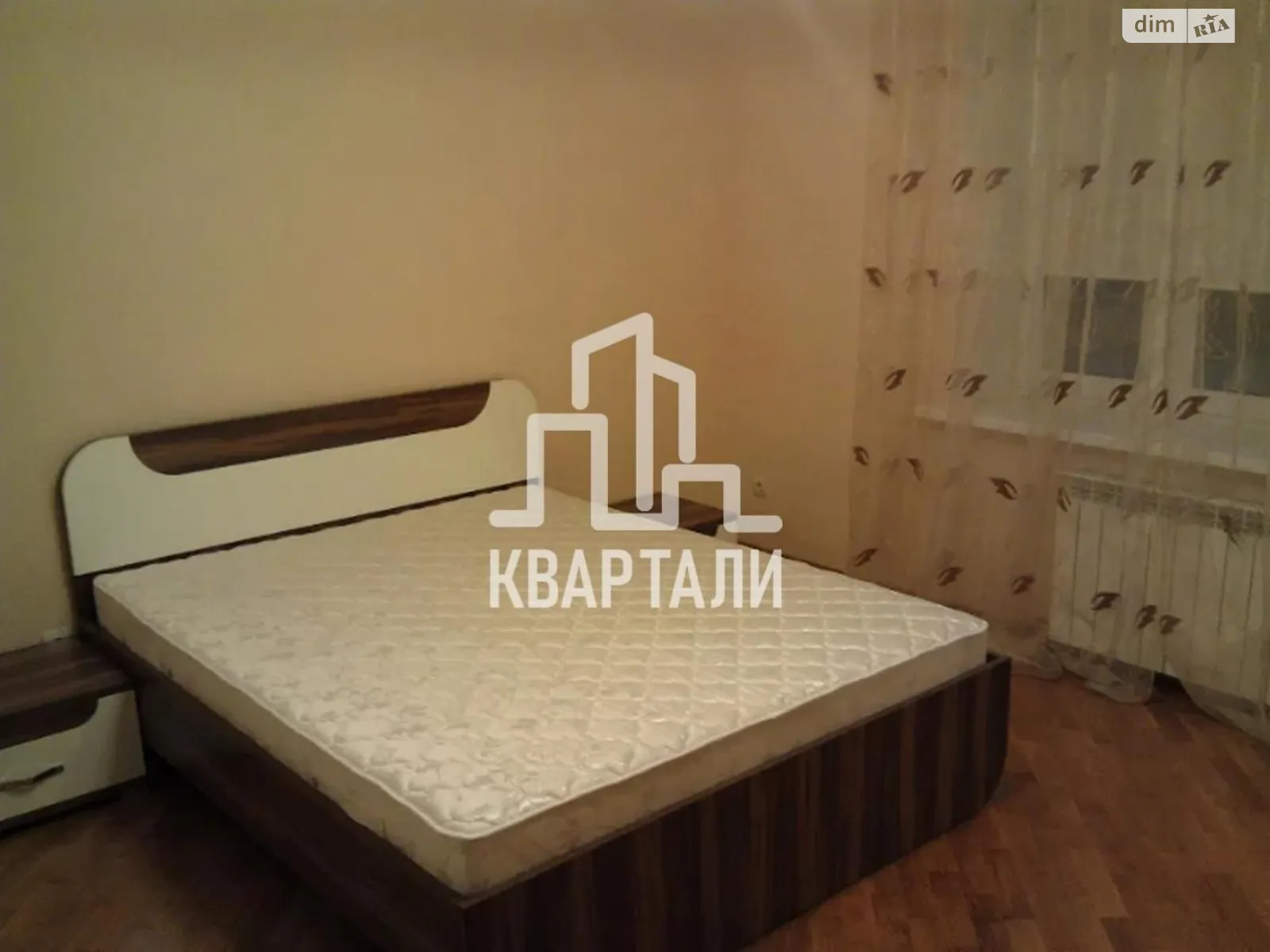 Сдается в аренду 3-комнатная квартира 118 кв. м в Киеве - фото 2