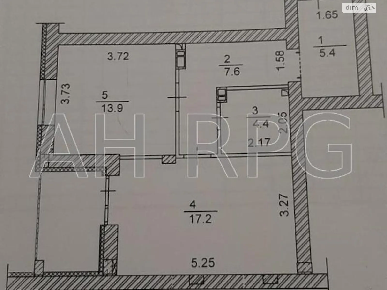 Продается 1-комнатная квартира 52 кв. м в Броварах, ул. Героев Крут, 8