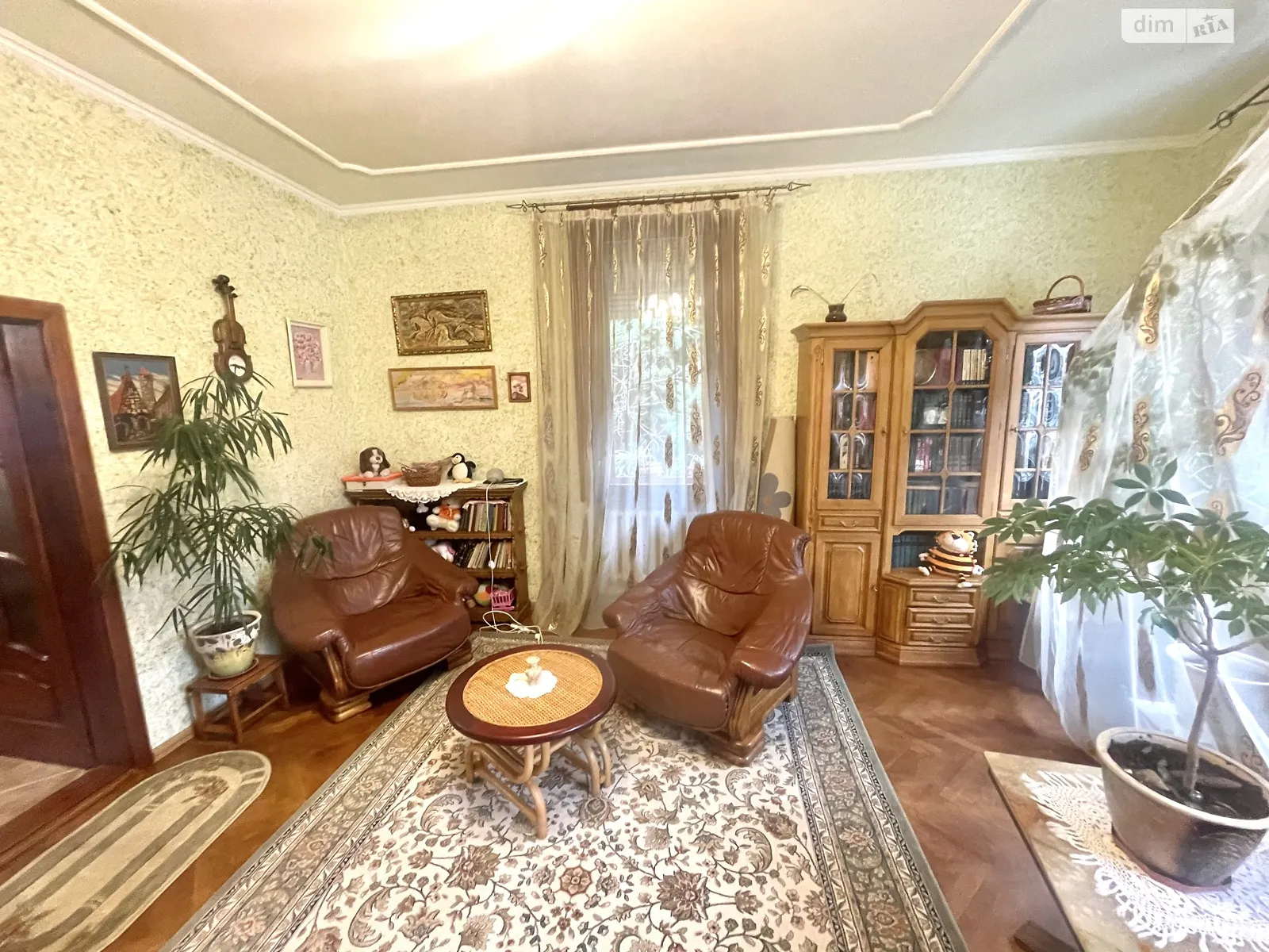 Продається одноповерховий будинок 150 кв. м з каміном, цена: 152000 $