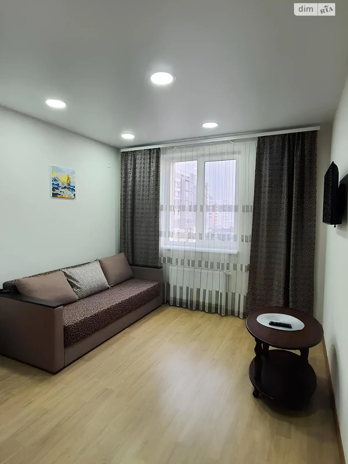 Продается 1-комнатная квартира 35 кв. м в Харькове, ул. Ньютона - фото 1