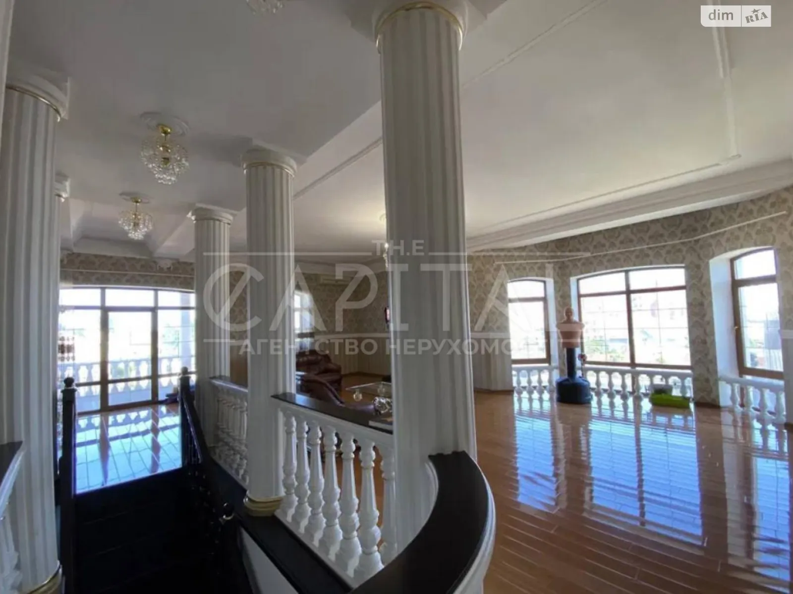Продается дом на 2 этажа 360 кв. м с мебелью, цена: 430000 $