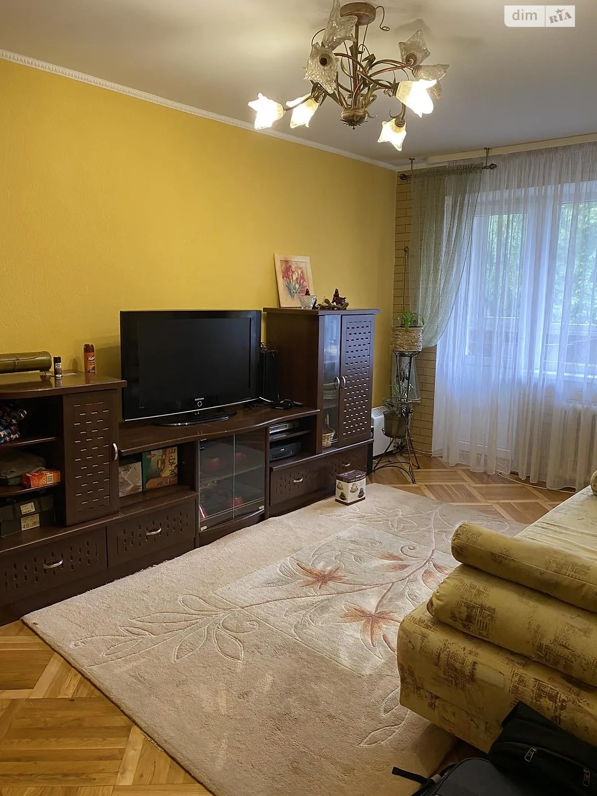 Продается 3-комнатная квартира 63 кв. м в Виннице, просп. Юности - фото 1