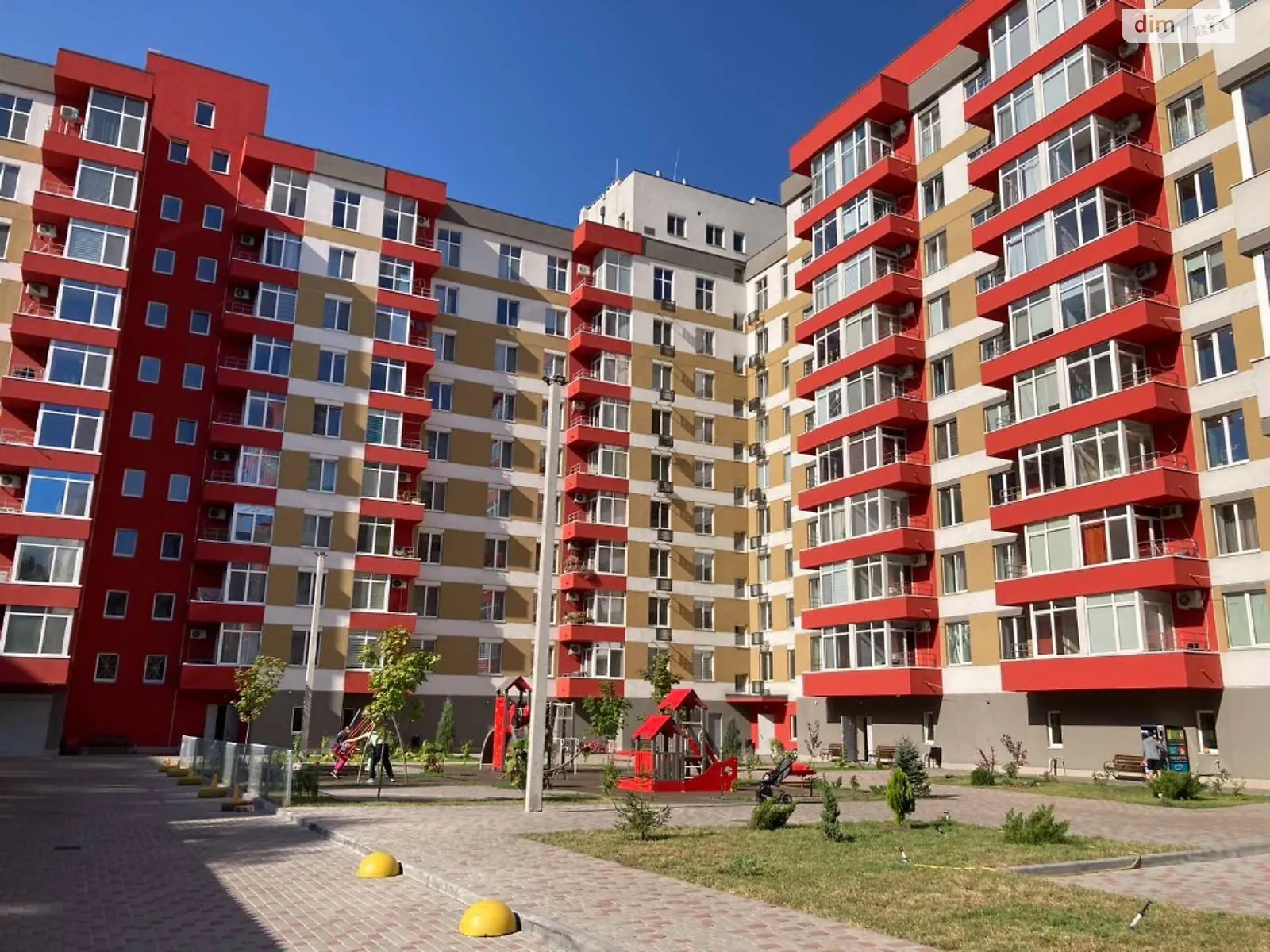 Продается 3-комнатная квартира 79 кв. м в Днепре, цена: 74000 $