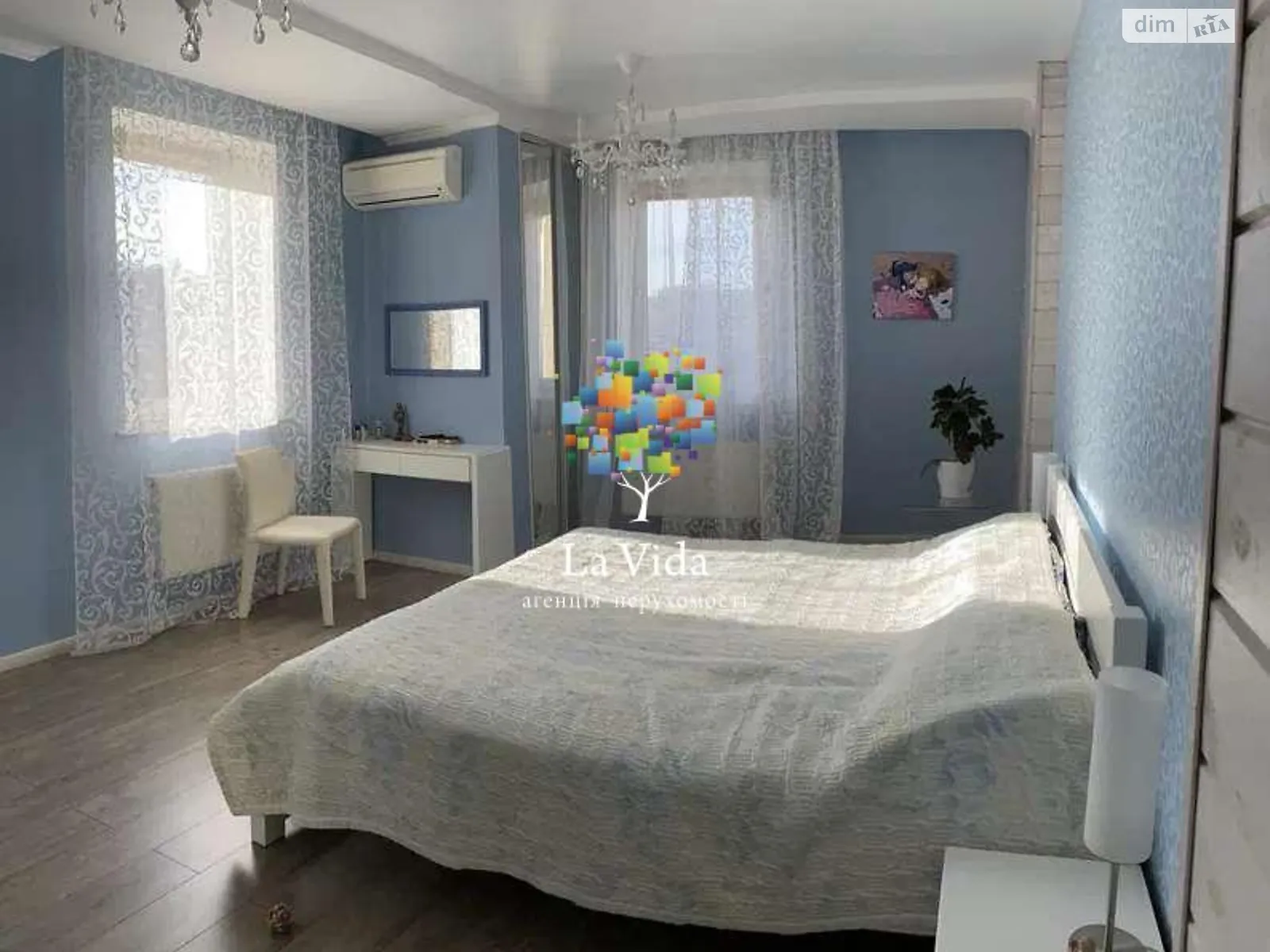 Продается 3-комнатная квартира 120 кв. м в Киеве, цена: 255000 $