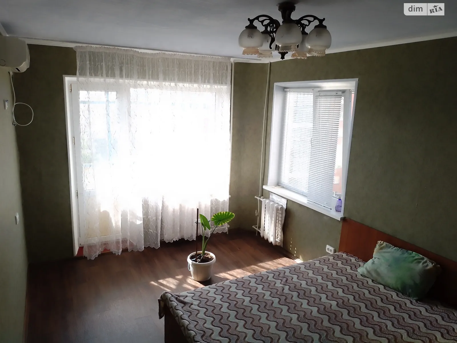 Продается 1-комнатная квартира 35 кв. м в Херсоне, цена: 18500 $ - фото 1