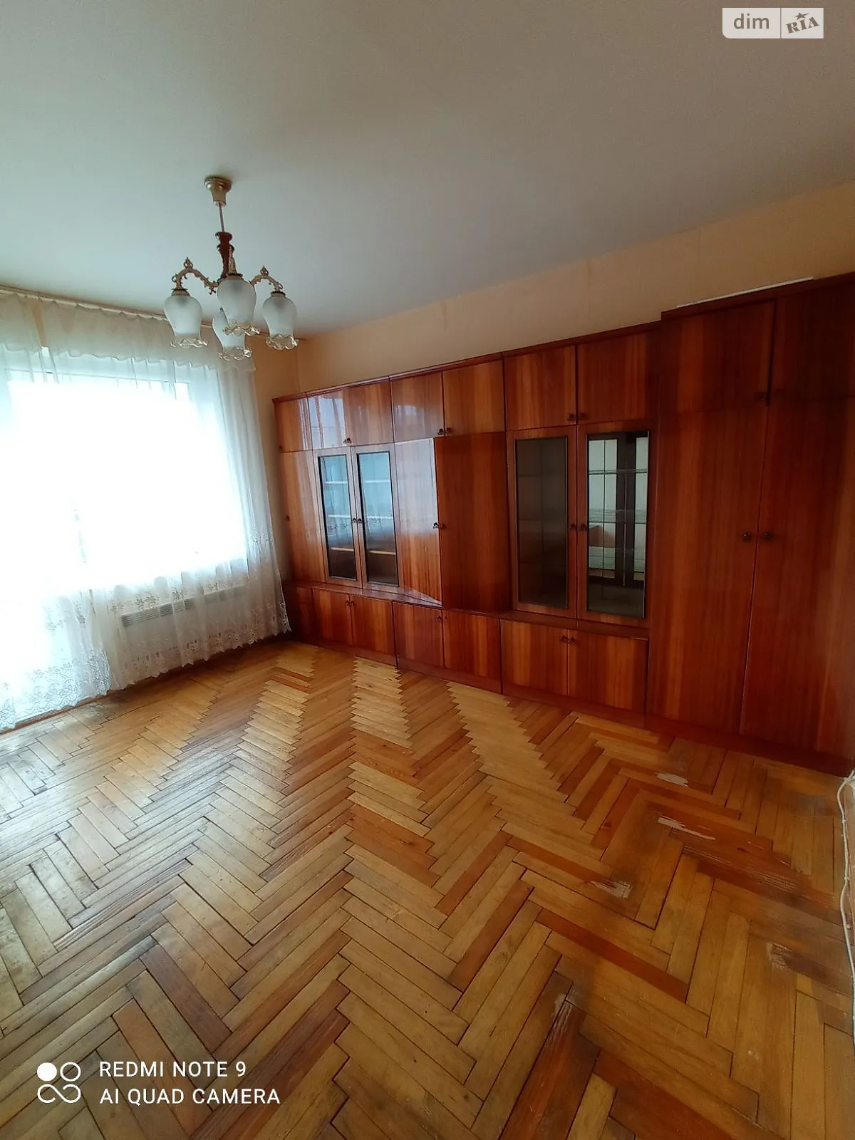 Продается 3-комнатная квартира 66 кв. м в Ужгороде, цена: 42500 $ - фото 1