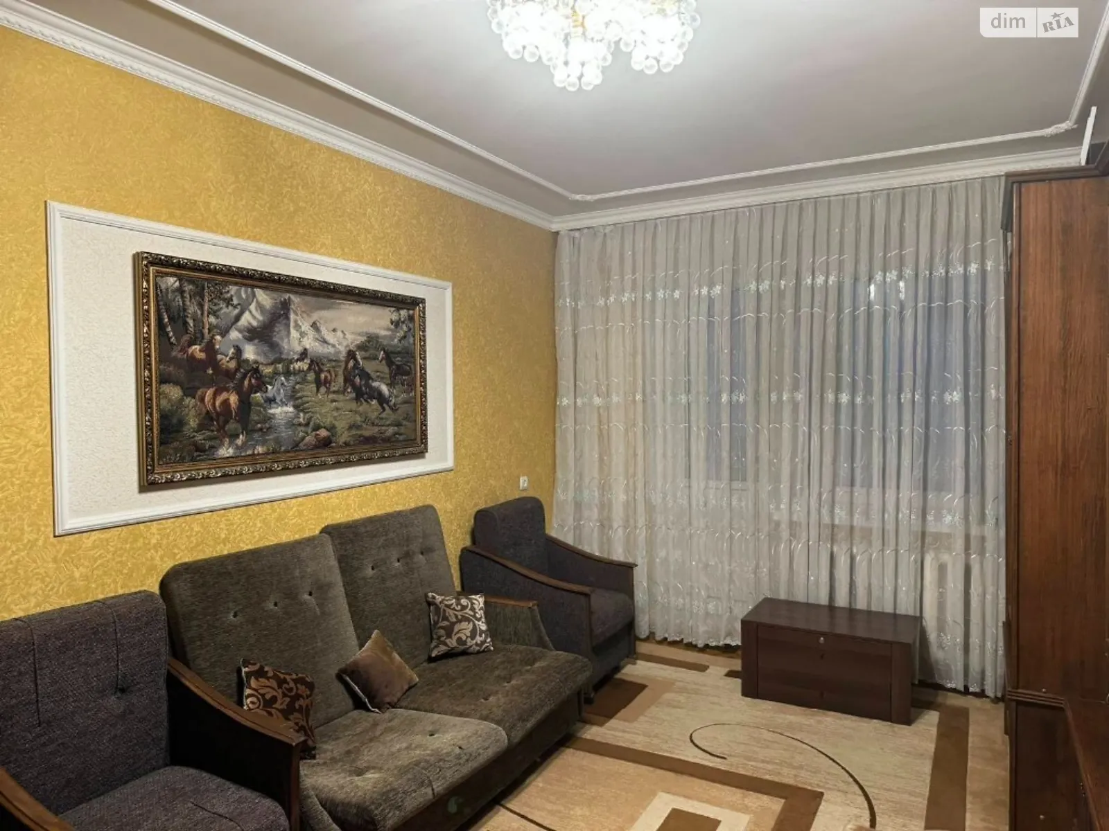 Продается 3-комнатная квартира 72 кв. м в Хмельницком