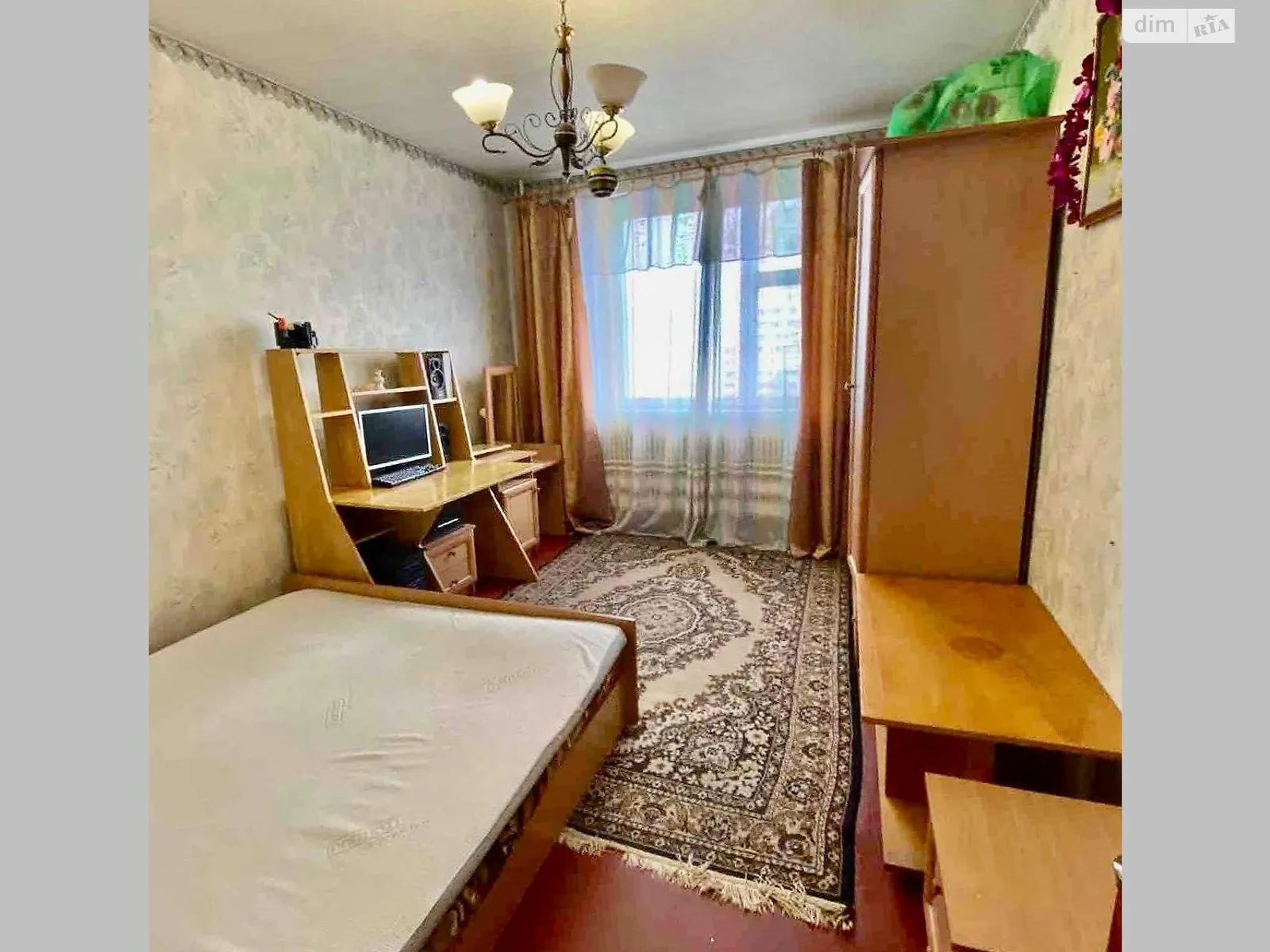 Продается 3-комнатная квартира 69 кв. м в Харькове, цена: 33000 $