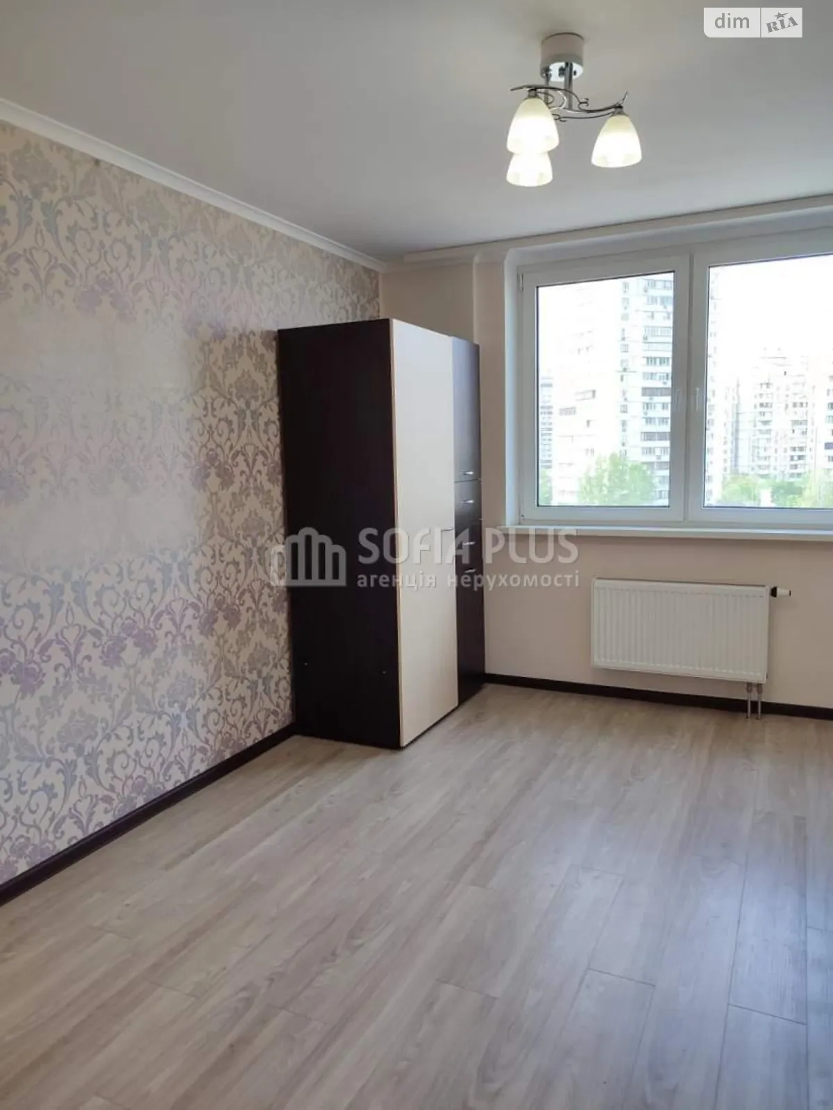 Продается 1-комнатная квартира 38 кв. м в Киеве, цена: 56000 $