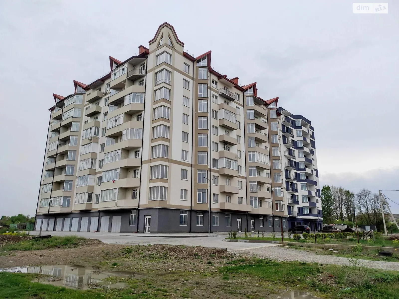 Продается 2-комнатная квартира 63 кв. м в Ивано-Франковске, ул. Пасечная - фото 1