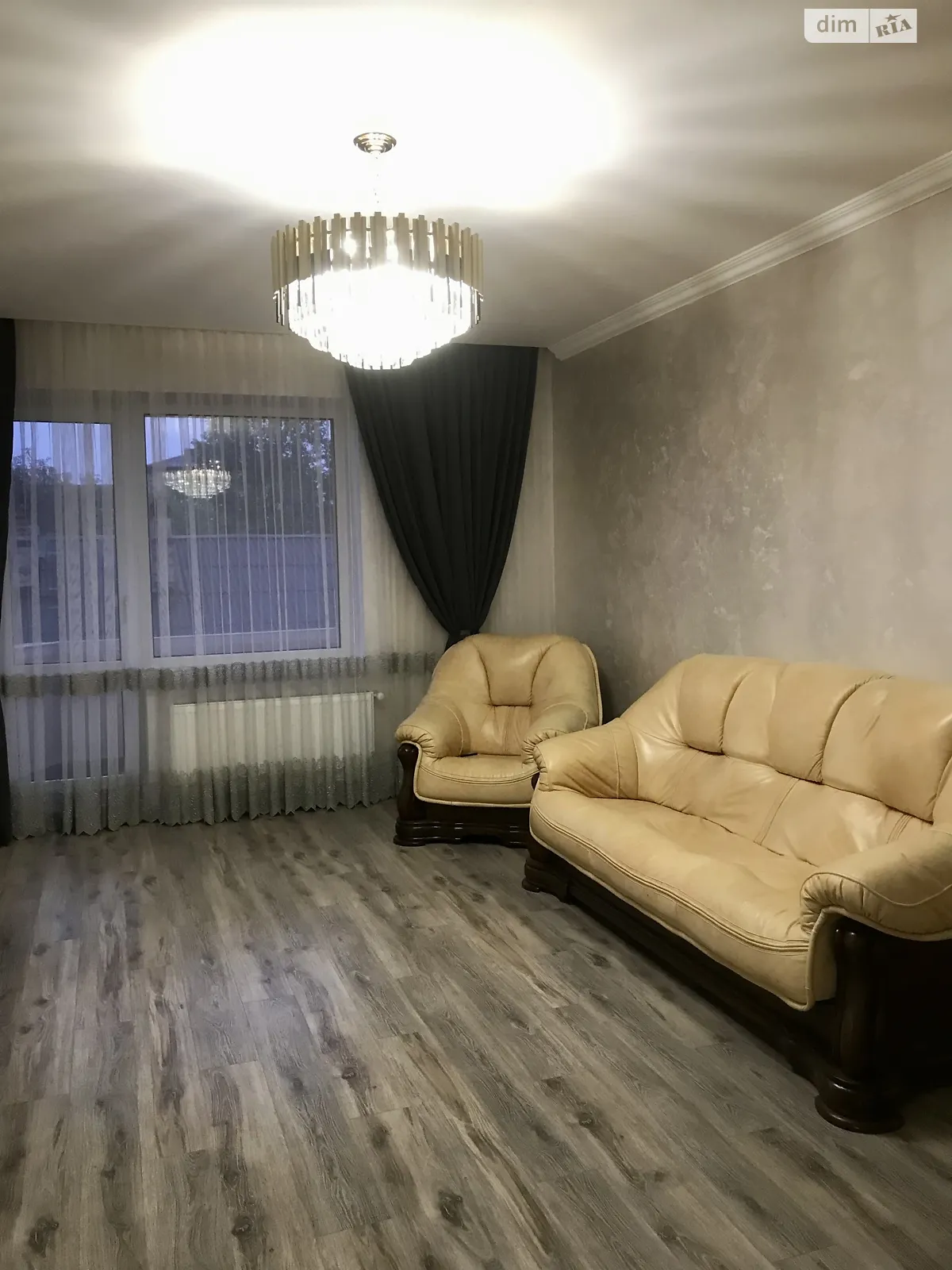 Продается 3-комнатная квартира 94 кв. м в Ивано-Франковске, цена: 113300 $ - фото 1