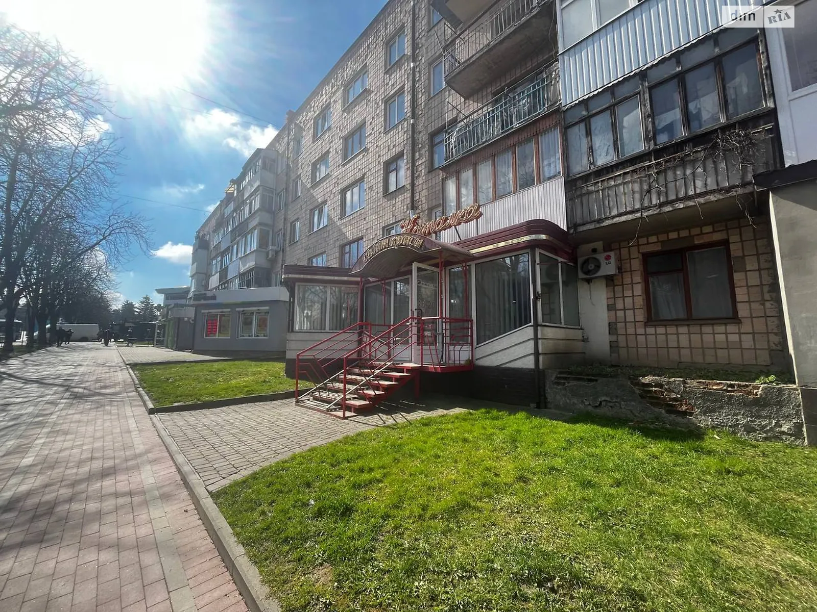 2-кімнатна квартира 44.3 кв. м у Луцьку, цена: 45000 $