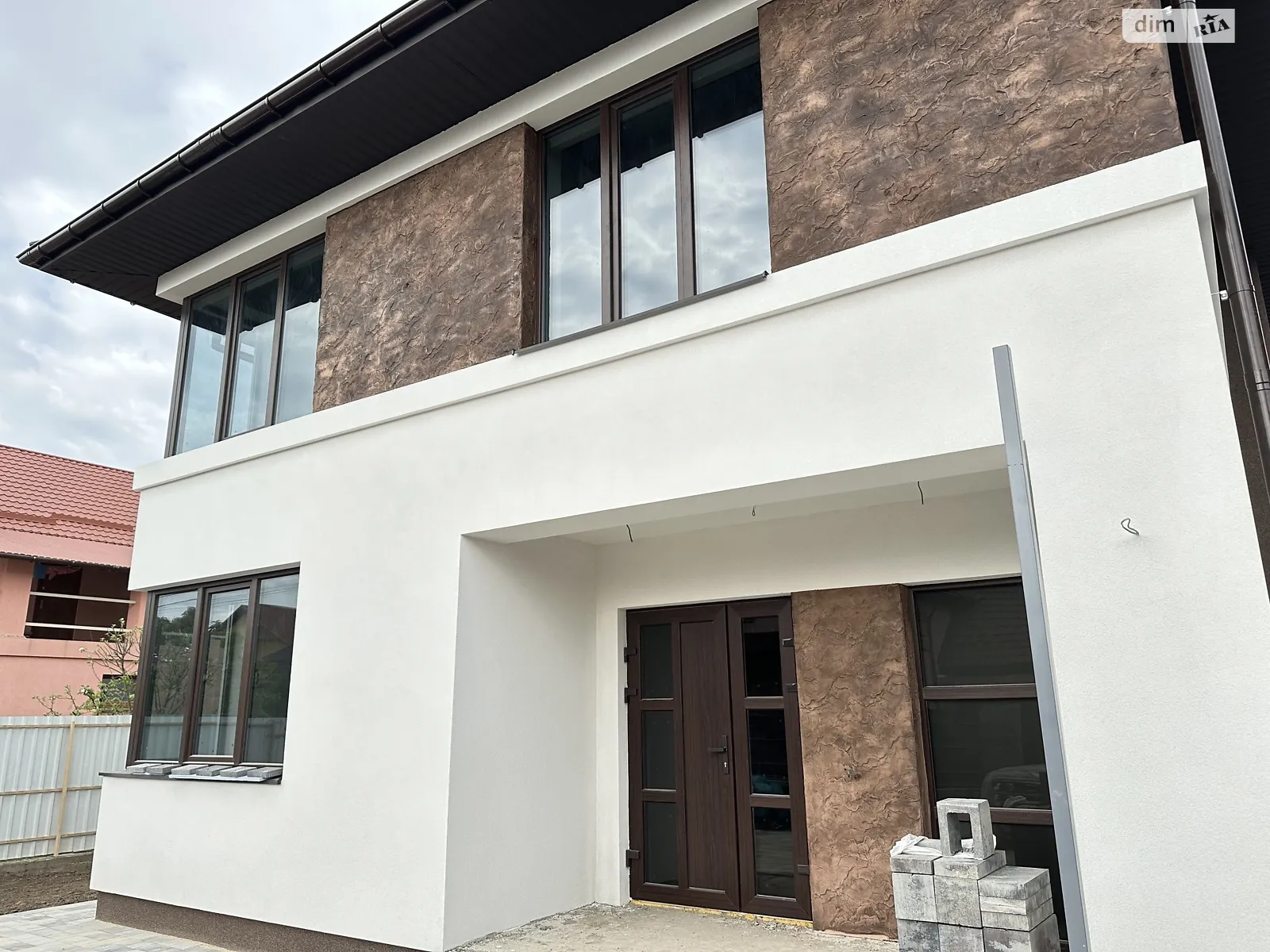 Продається будинок 2 поверховий 180 кв. м з терасою, цена: 205000 $ - фото 1