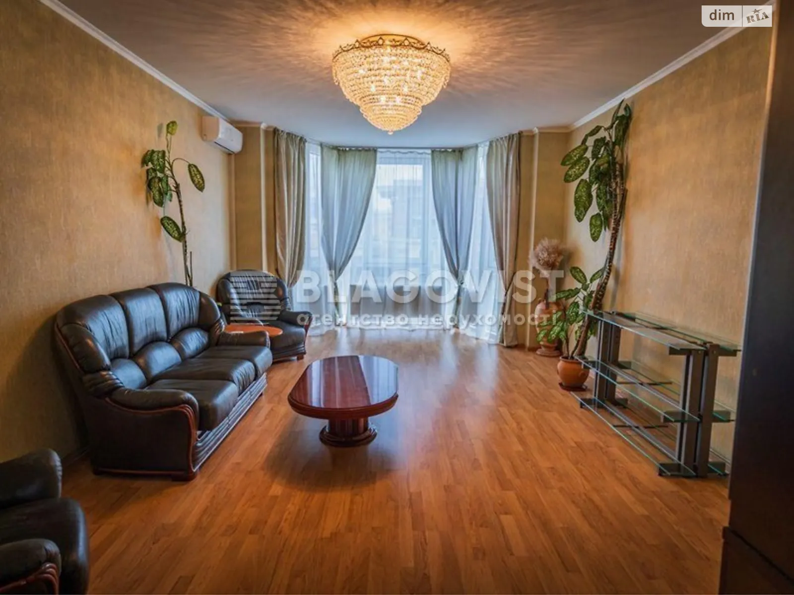 Продается 2-комнатная квартира 87 кв. м в Киеве, ул. Юлии Здановской(Михаила Ломоносова), 73А