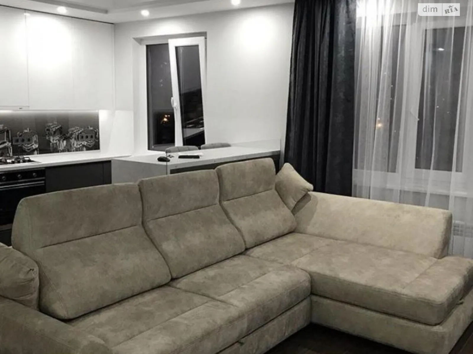 Продается 3-комнатная квартира 70 кв. м в Харькове, цена: 45000 $