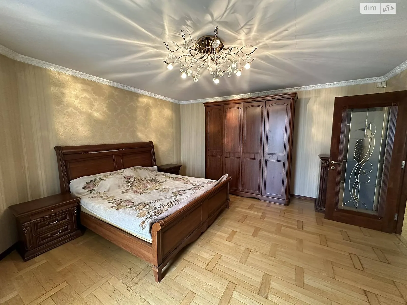 Здається в оренду 5-кімнатна квартира 250 кв. м у Львові, вул. Панча Петра - фото 1