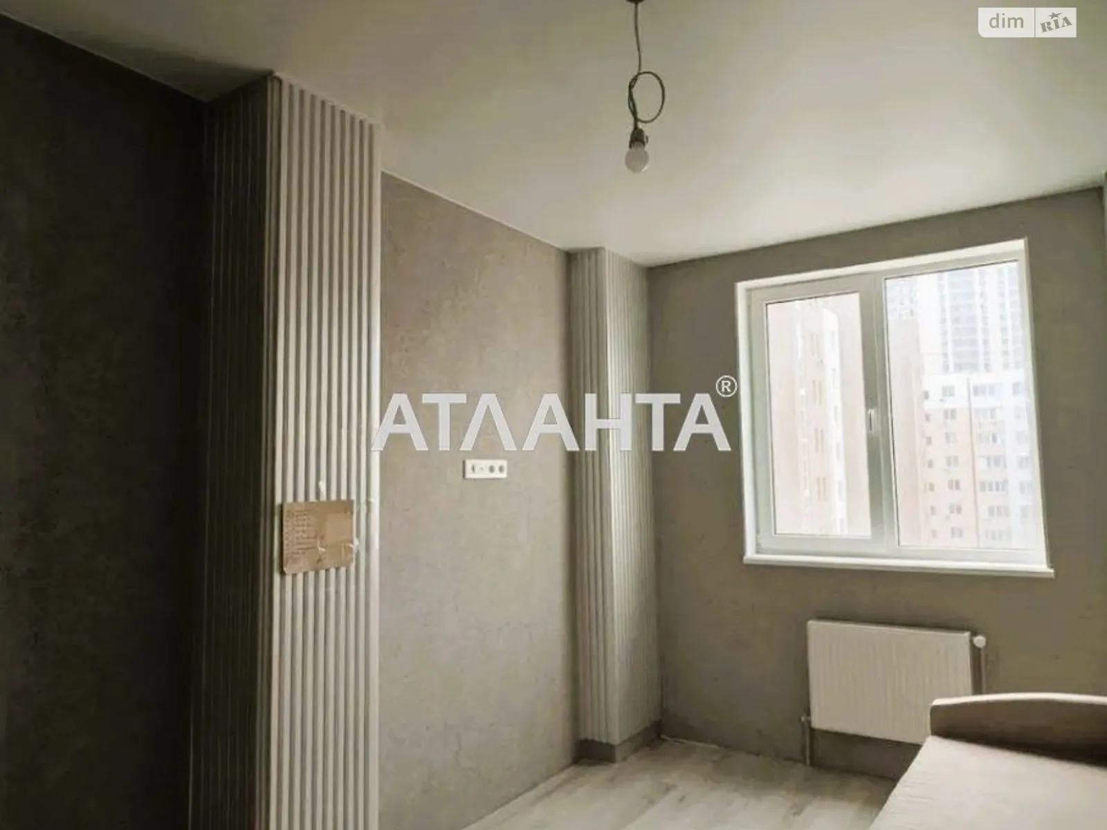 Продается 1-комнатная квартира 43.2 кв. м в Крыжановке, цена: 29000 $