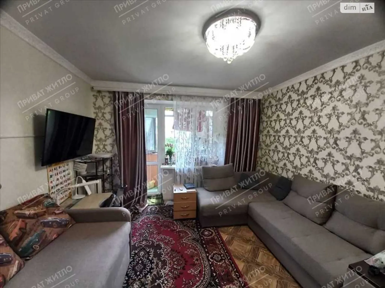 Продается 3-комнатная квартира 62 кв. м в Полтаве, ул. Грушевского Михаила