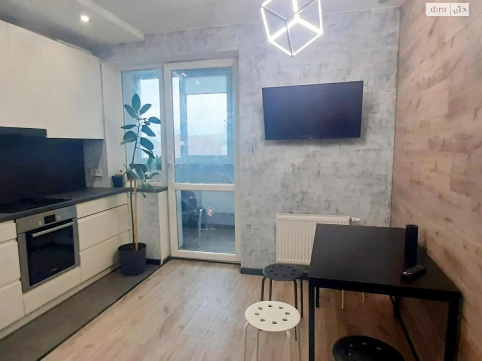 Продается 2-комнатная квартира 70 кв. м в Харькове, цена: 69000 $