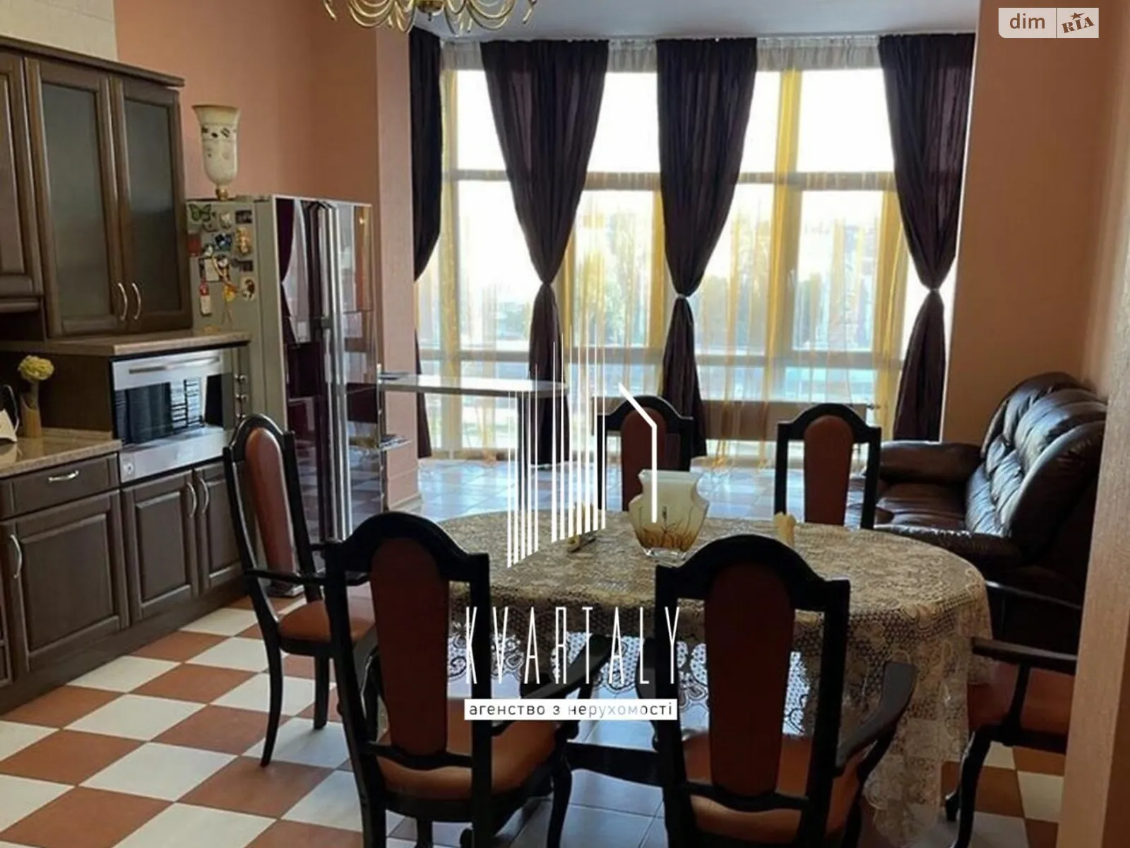 Продается 4-комнатная квартира 175 кв. м в Киеве, ул. Провиантская(Гали Тимофеевой), 3 - фото 1