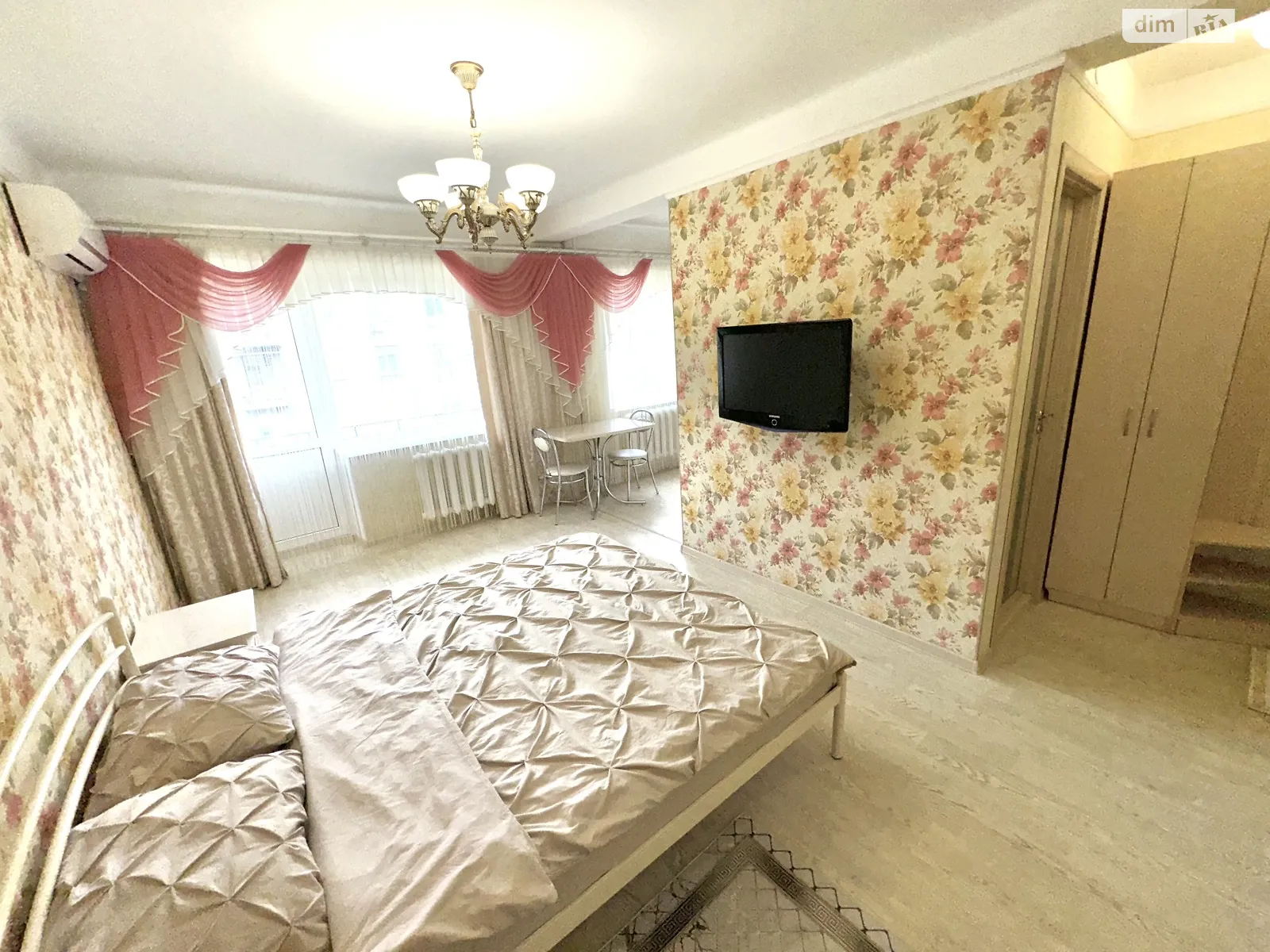 Здається в оренду 1-кімнатна квартира у Краматорську, цена: 1100 грн