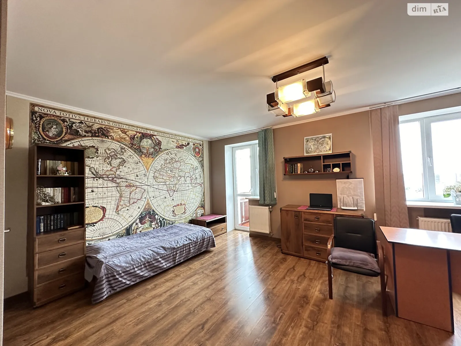 Продается 1-комнатная квартира 95.4 кв. м в Виннице, ул. Дмитрия Майбороды - фото 1