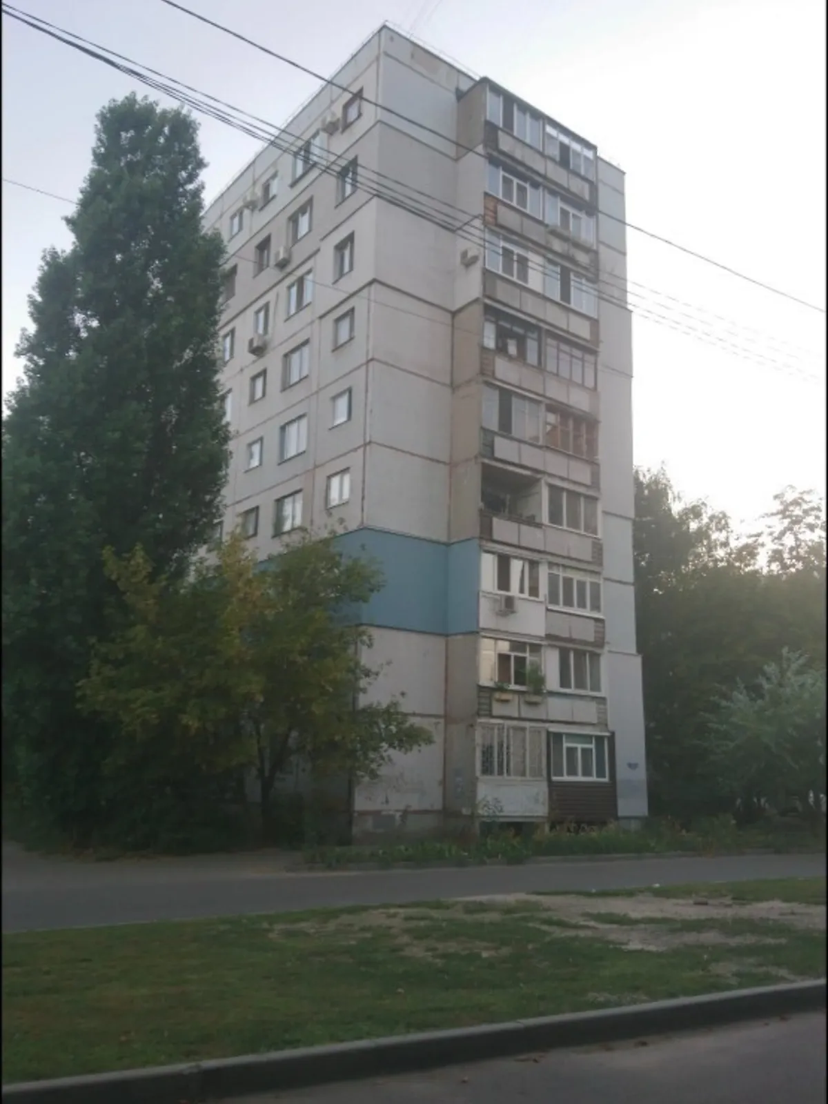 Продается 2-комнатная квартира 46 кв. м в Харькове, ул. Чугуевская, 27А