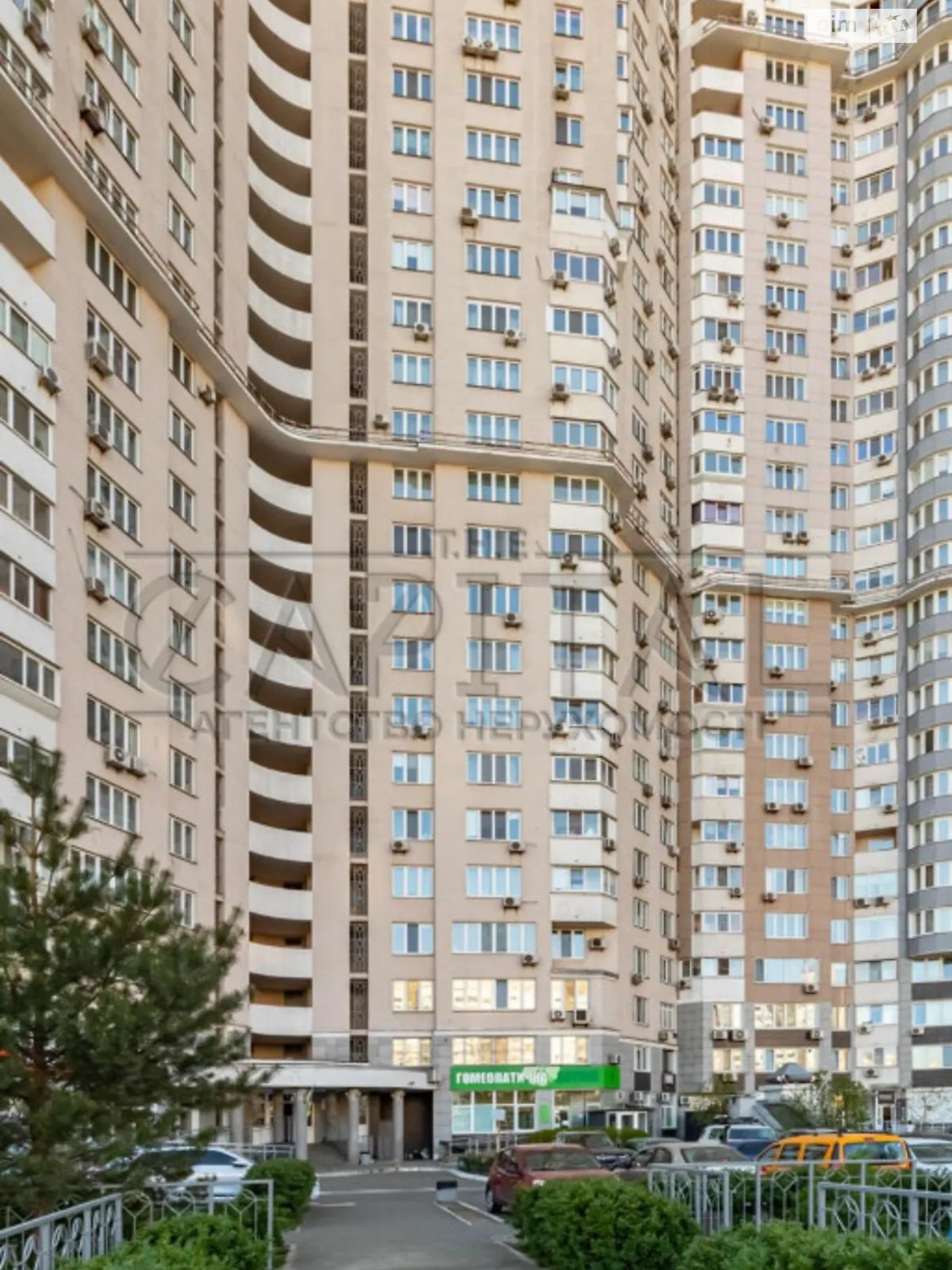 Продается 3-комнатная квартира 109 кв. м в Киеве, цена: 155000 $