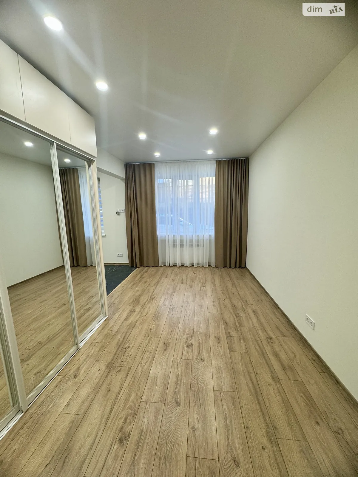 Продается 1-комнатная квартира 29 кв. м в Ровно - фото 2