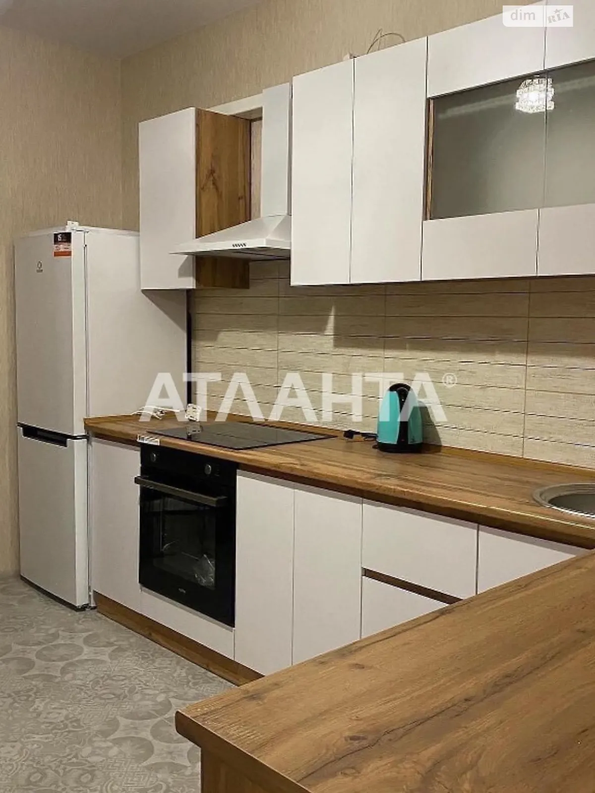 Продается 1-комнатная квартира 36.5 кв. м в Одессе, ул. Академика Воробьёва