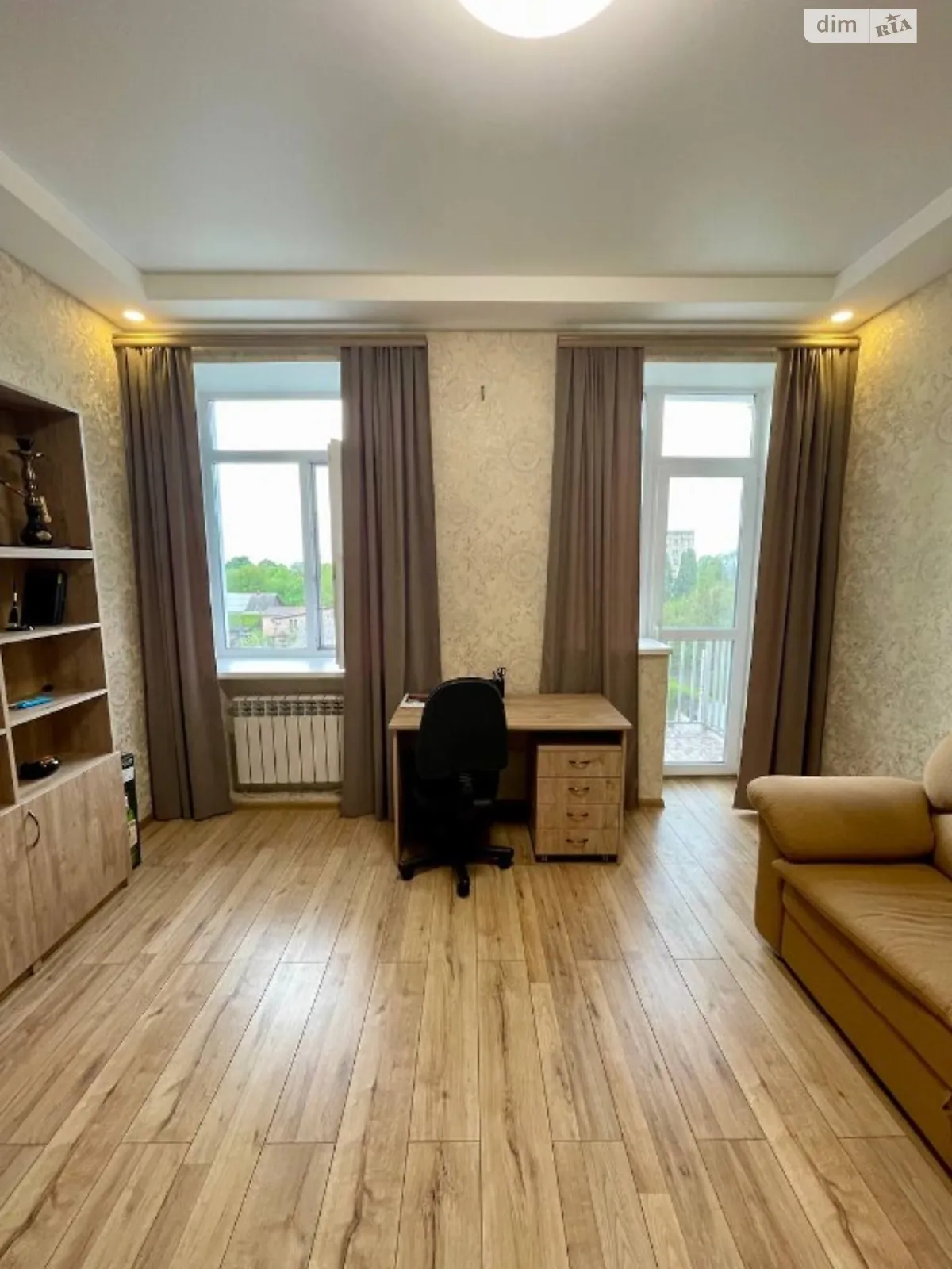 Продается 1-комнатная квартира 39.3 кв. м в Днепре, цена: 32000 $