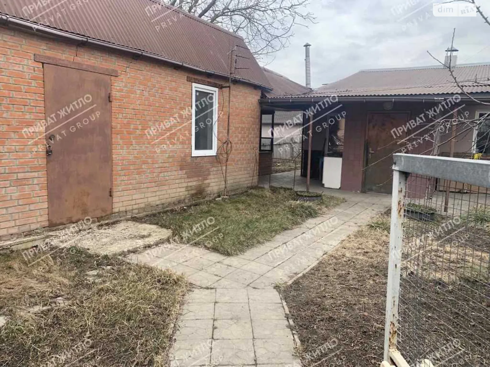 Продається одноповерховий будинок 50 кв. м з гаражем, цена: 13500 $