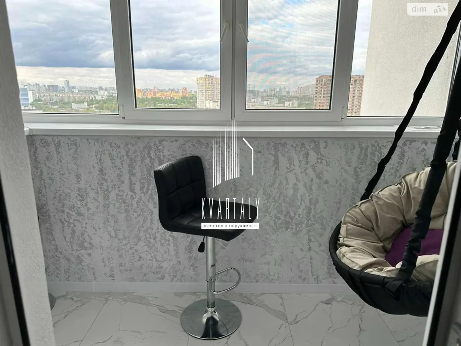 Сдается в аренду 3-комнатная квартира 99 кв. м в Киеве - фото 2