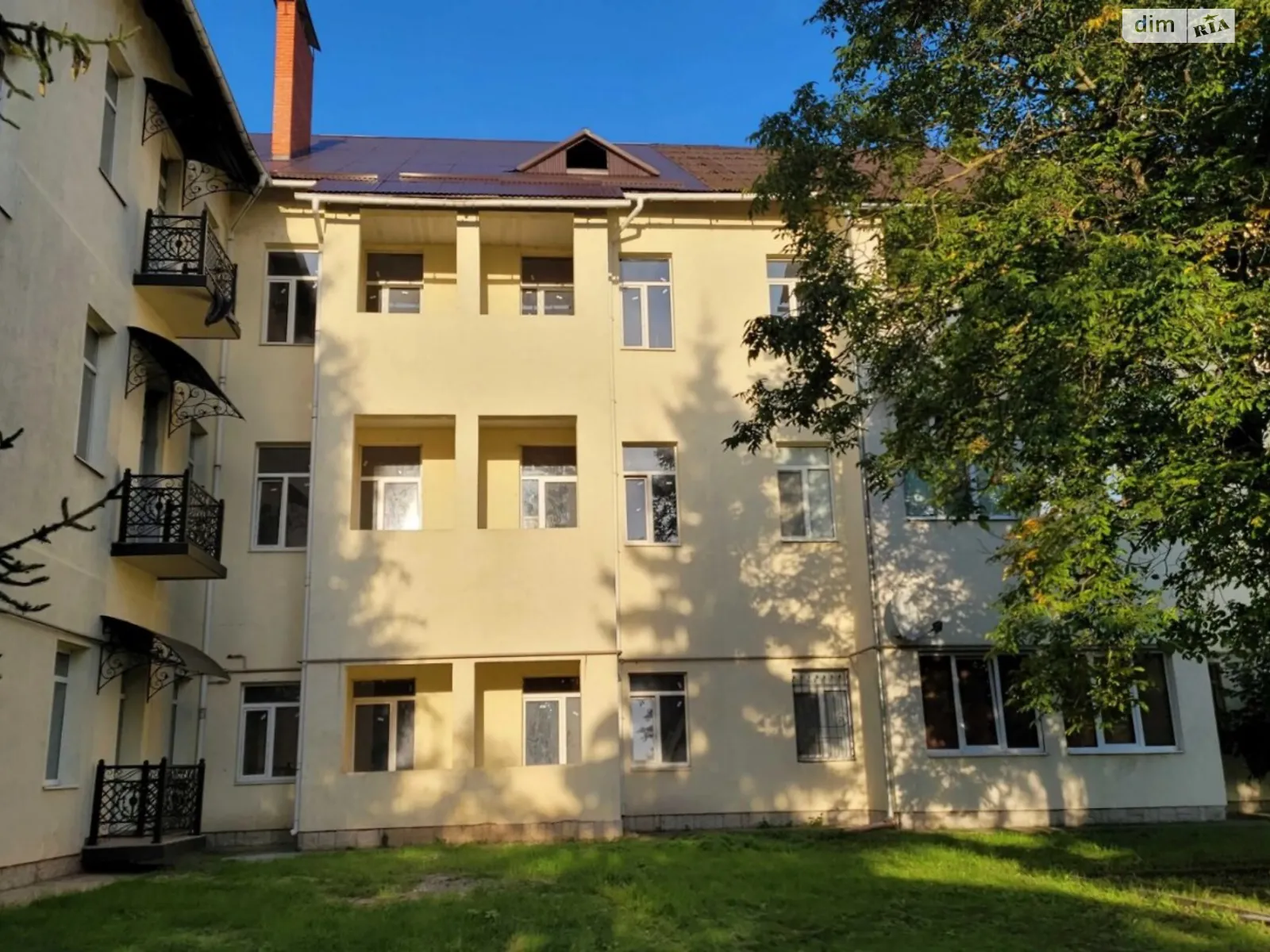 Продается 2-комнатная квартира 68 кв. м в Берегове, ул. Пляжная, 2 - фото 1