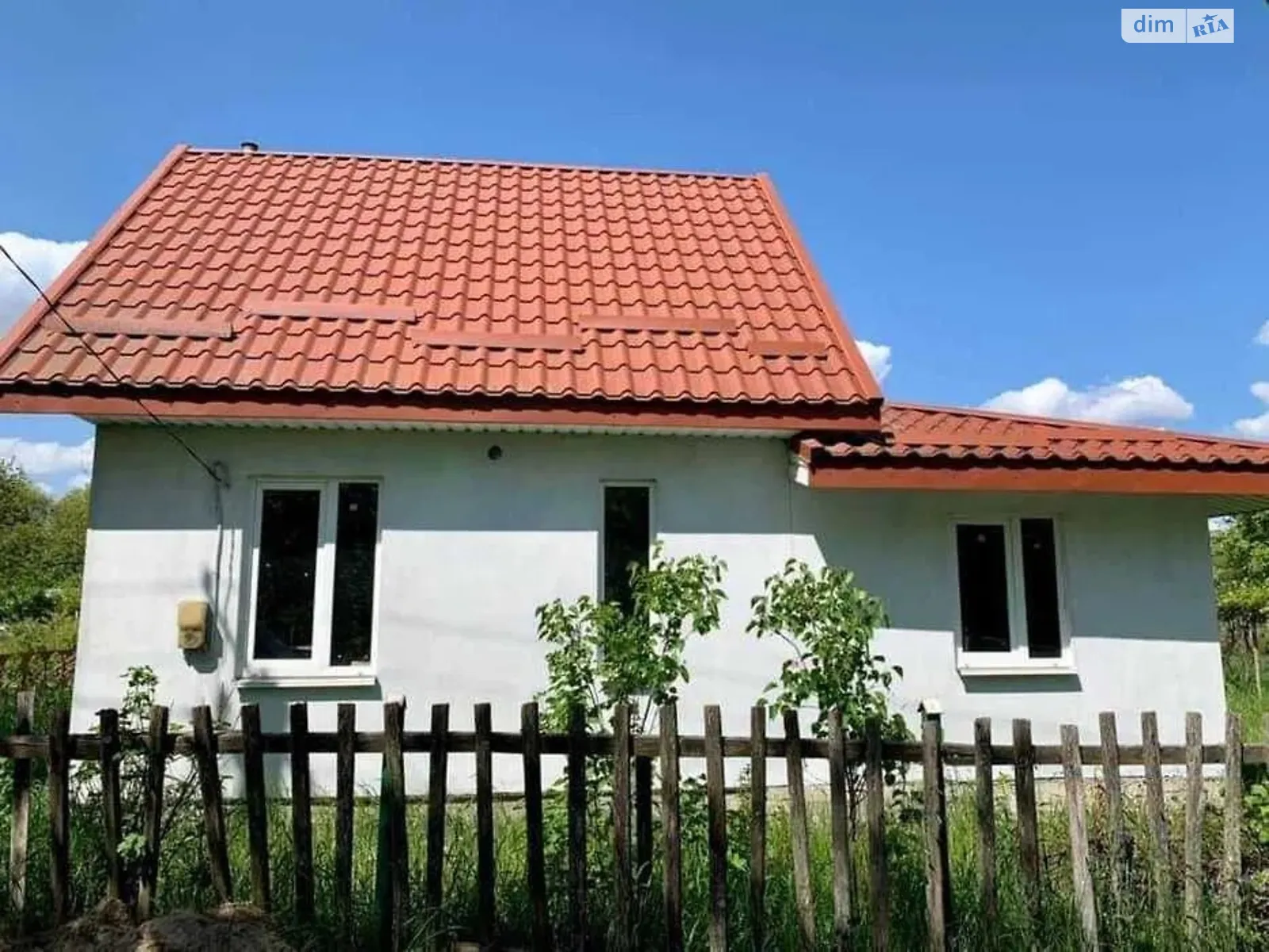 Продается дом на 2 этажа 60 кв. м с камином, цена: 19300 $