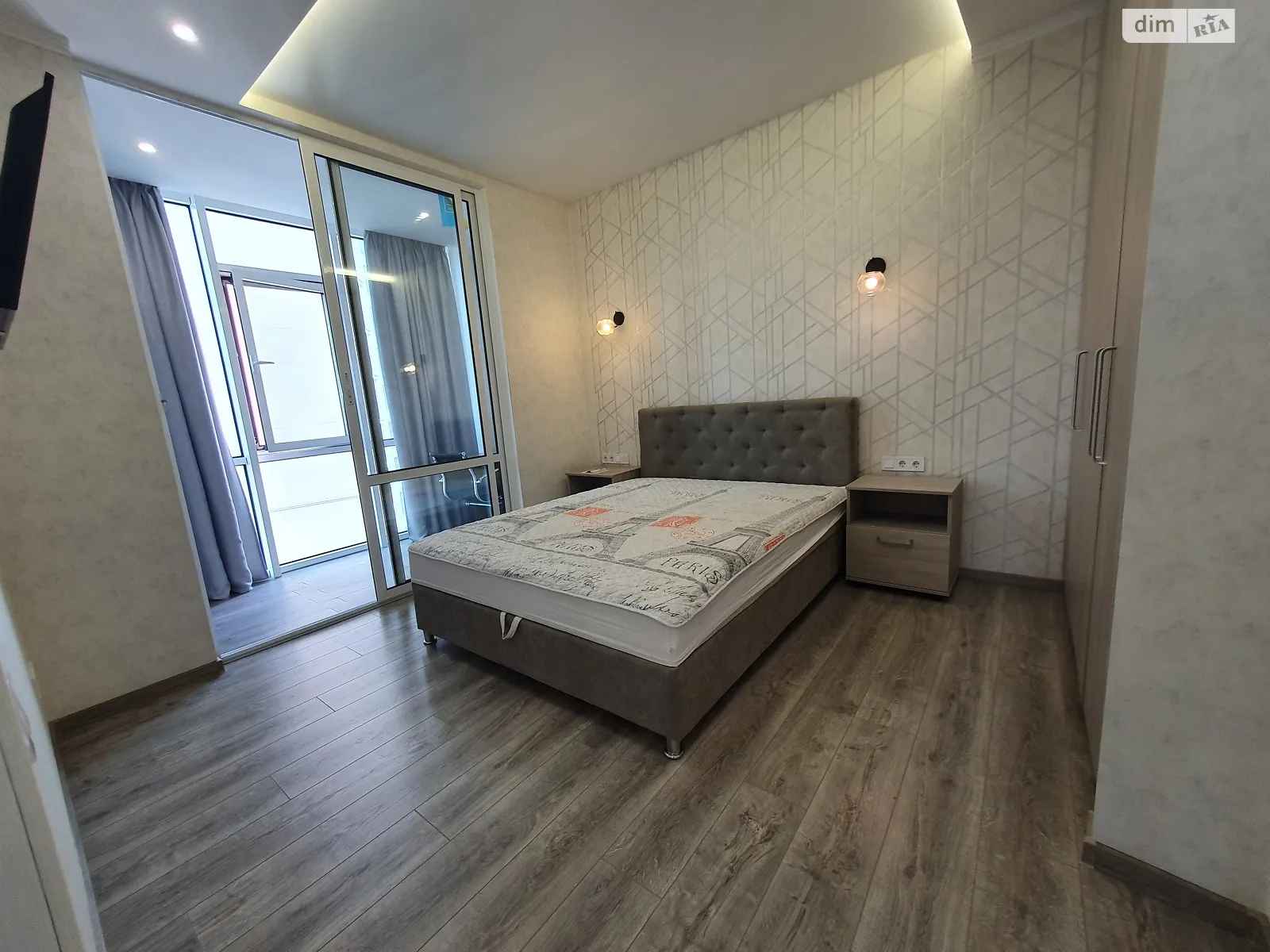 Продается 2-комнатная квартира 43 кв. м в Одессе, ул. Генуэзская, 3Г - фото 1