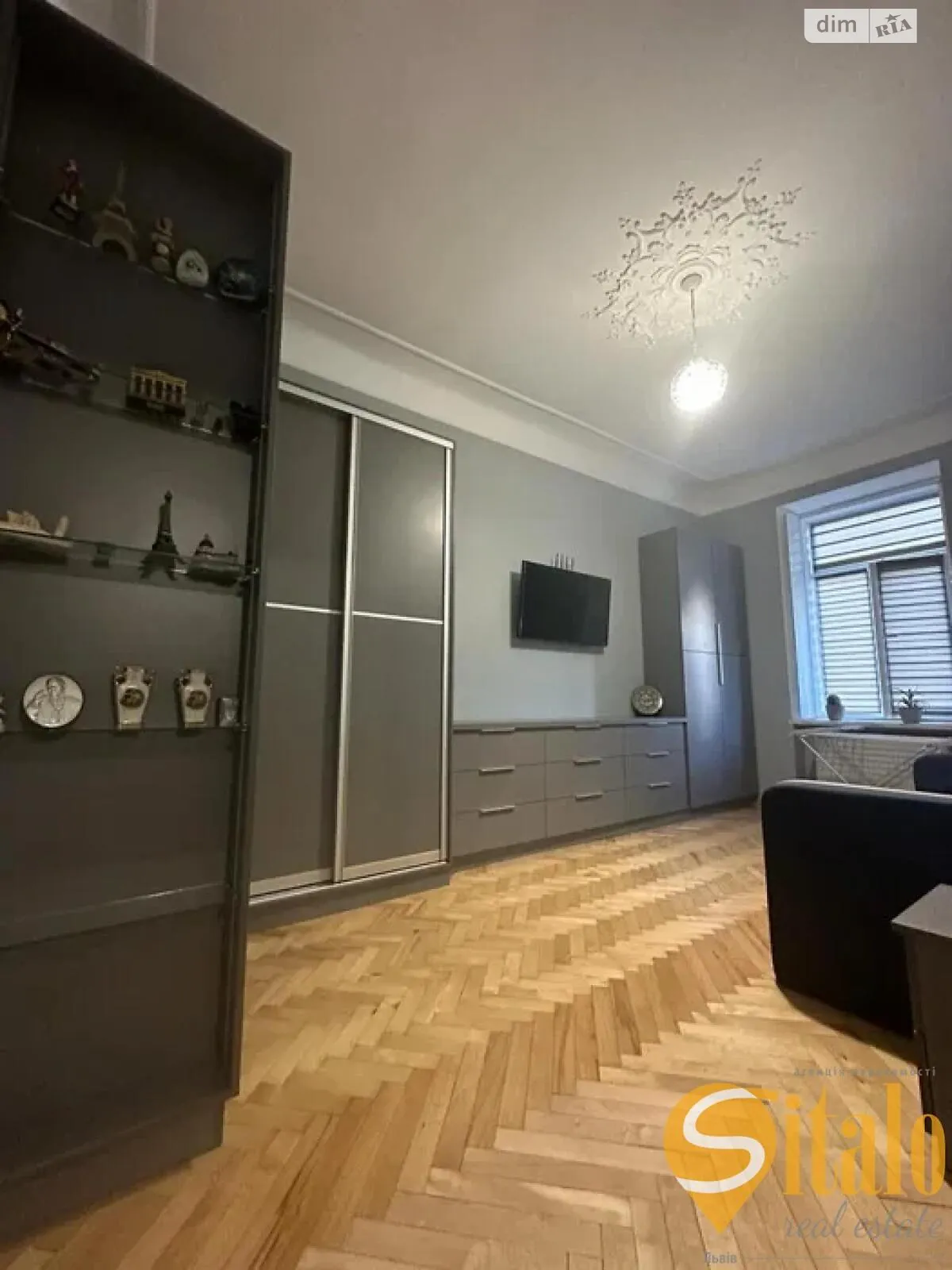Продается 1-комнатная квартира 32 кв. м в Львове, ул. Грабовского, 7 - фото 1