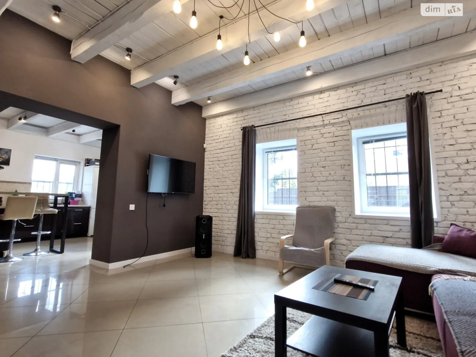 Продається будинок 2 поверховий 140 кв. м з каміном, цена: 115000 $ - фото 1