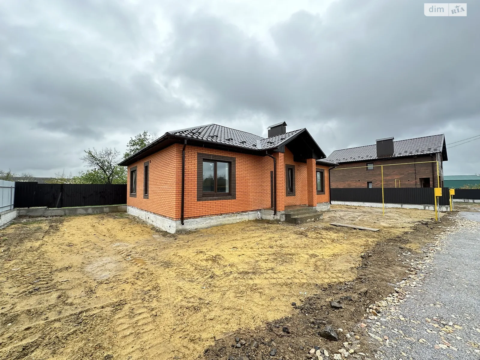 Продается одноэтажный дом 105 кв. м с верандой, цена: 90000 $ - фото 1
