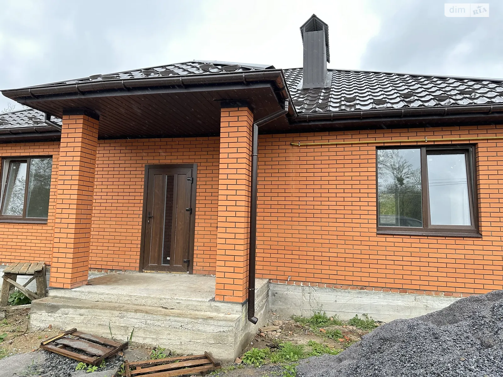 Продается одноэтажный дом 103 кв. м с беседкой, цена: 84000 $ - фото 1