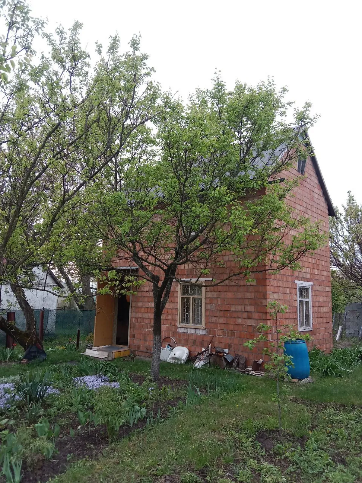 Продається будинок 2 поверховий 48 кв. м з бесідкою, цена: 13500 $