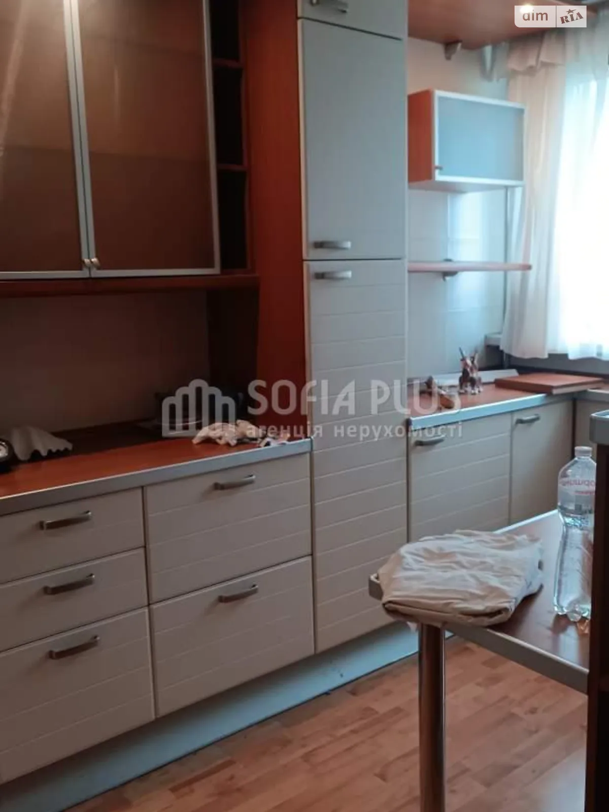 Продается 3-комнатная квартира 90 кв. м в Киеве, ул. Оноре де Бальзака, 65