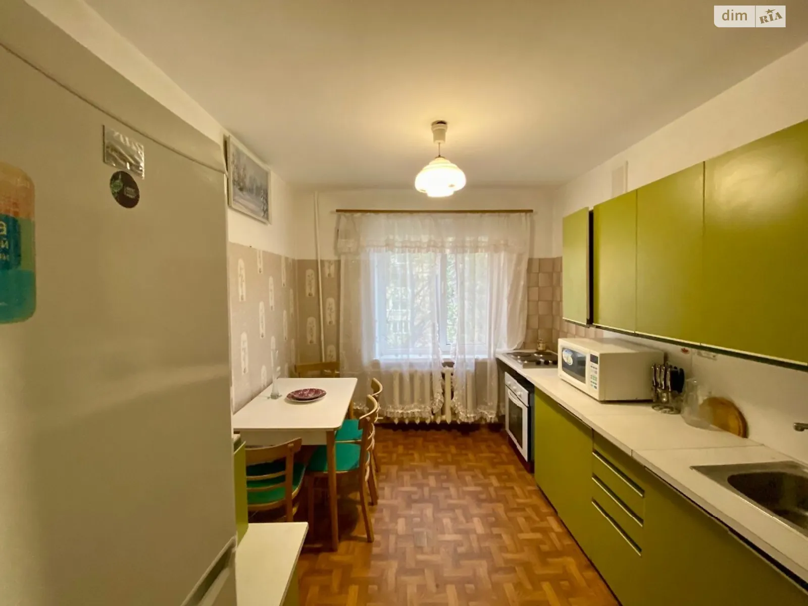 Продается 2-комнатная квартира 51 кв. м в Днепре, цена: 35000 $