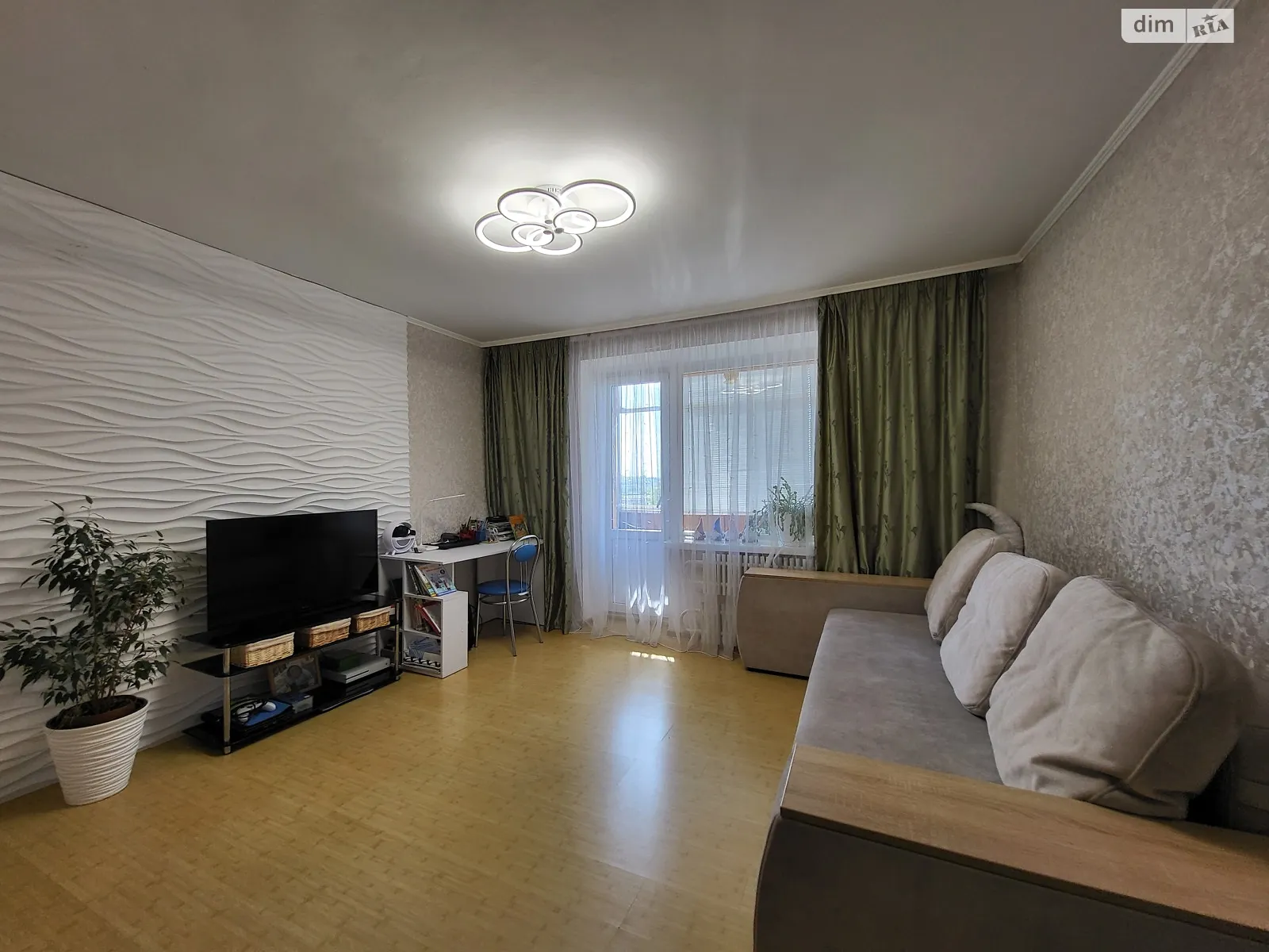 Продается 1-комнатная квартира 38 кв. м в Виннице, ул. Варшавская(Ширшова)