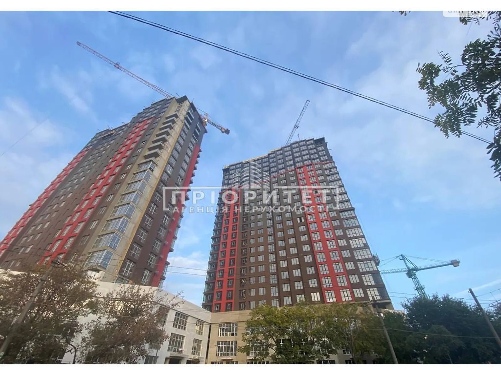 Продается офис 179.6 кв. м в бизнес-центре, цена: 233480 $ - фото 1