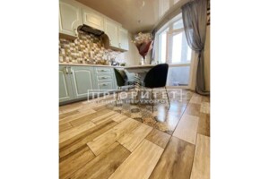 Продажа квартиры, Одесса, р‑н. Приморский, Добровольцев (Маршала Говорова) улица