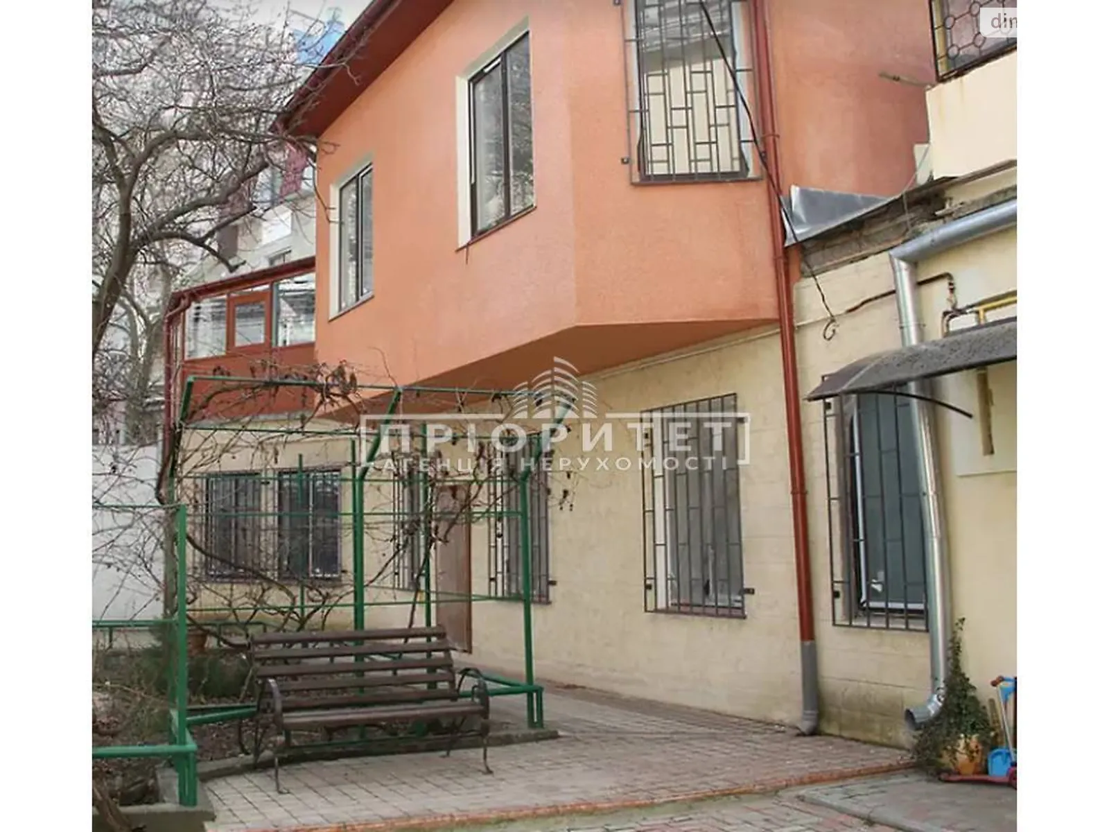 Продается 3-комнатная квартира 138 кв. м в Одессе, ул. Ясная - фото 1