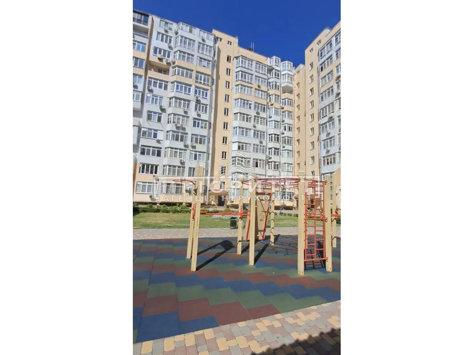 Продается 2-комнатная квартира 82 кв. м в Одессе, цена: 89000 $ - фото 1