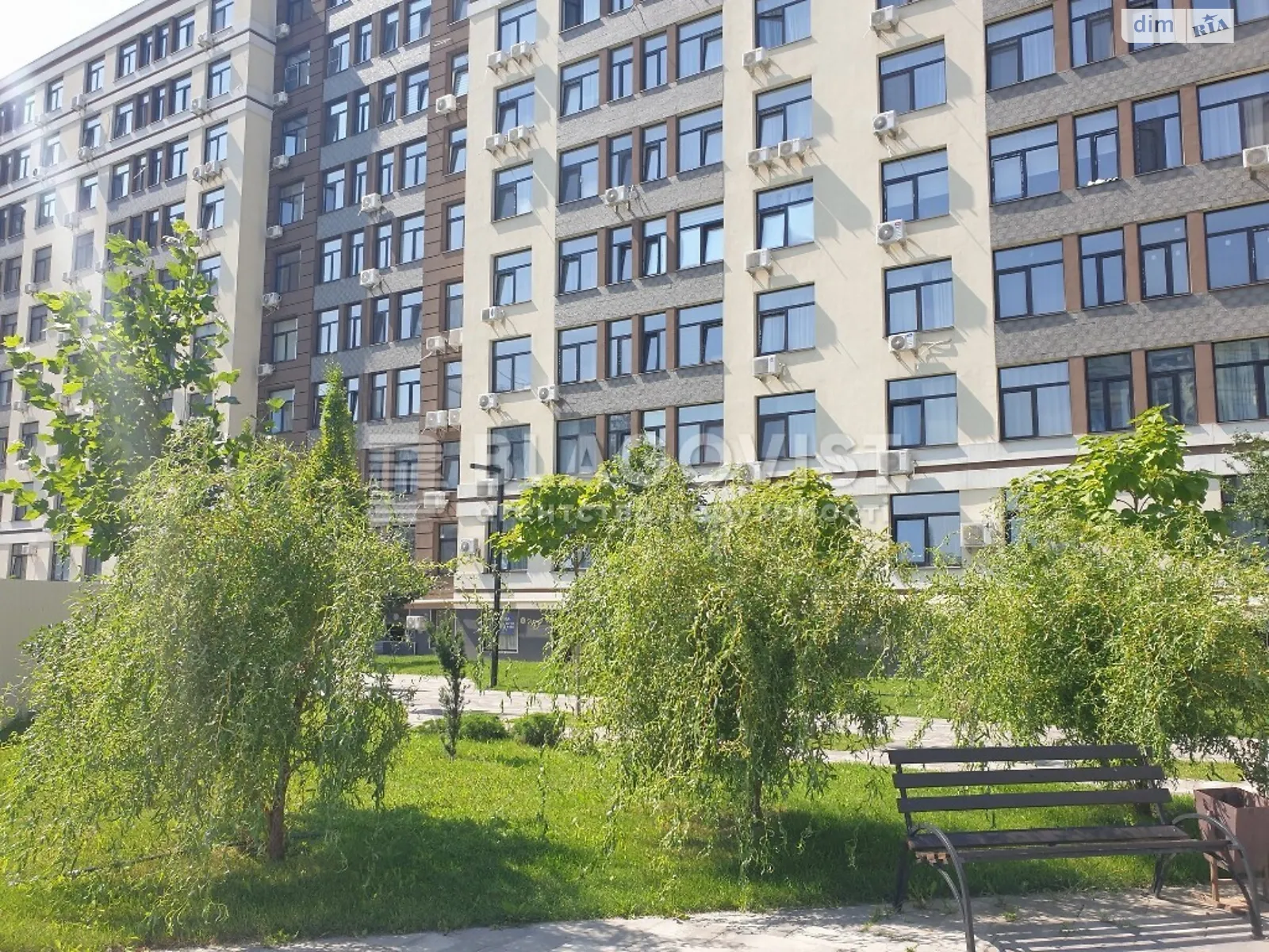 Продается 1-комнатная квартира 42.3 кв. м в Киеве, ул. Практичная, 8 - фото 1